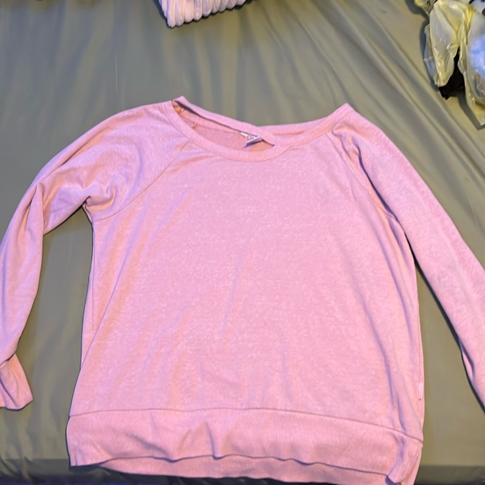 women’s top long sleeve peach colored large